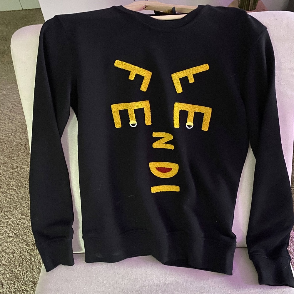 FENDI SWEATSHIRT SIZE M